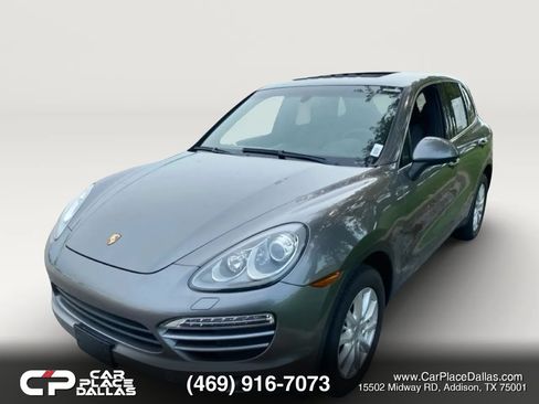 Used 2014 Porsche Cayenne AWD/4WD image 3