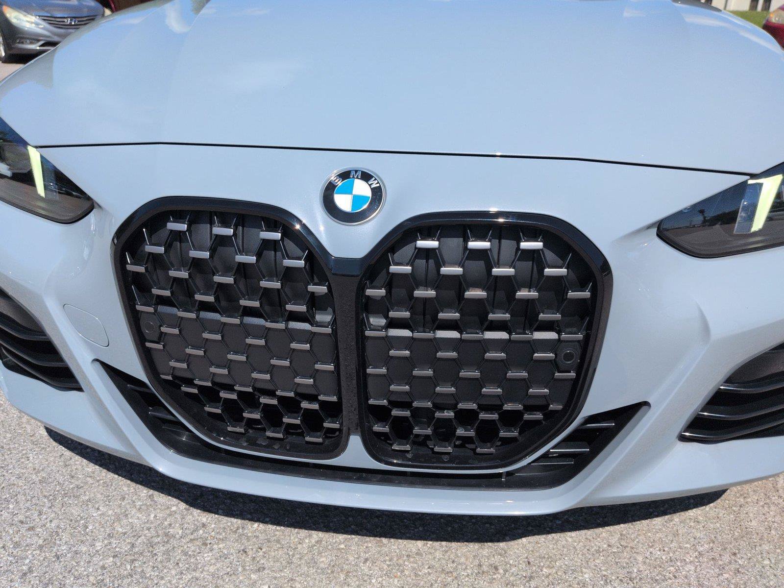 Used 2025 BMW 430i Convertible w/ M Sport Package RWD image 16