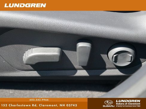 Used 2024 Subaru Crosstrek 2.5i Limited AWD/4WD image 14