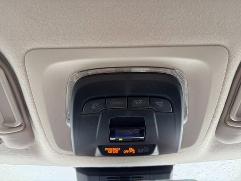 Used 2024 Toyota Corolla LE FWD image 11