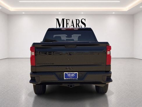 Used 2024 Chevrolet Silverado 1500 Custom w/ LPO, Dark Essentials Package RWD image 4