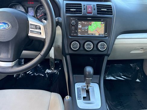 Used 2014 Subaru Crosstrek 2.0i Limited AWD/4WD image 28