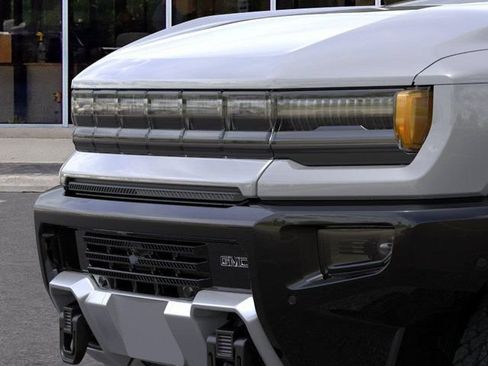 New 2026 GMC Hummer EV SUV AWD/4WD image 13