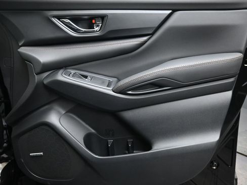 New 2026 Subaru Ascent Limited Bronze image 11