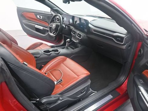 Used 2024 Ford Mustang Premium RWD image 13