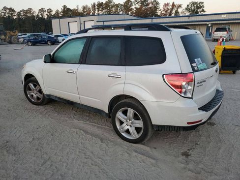 Used 2010 Subaru Forester 2.5X Premium AWD/4WD image 4