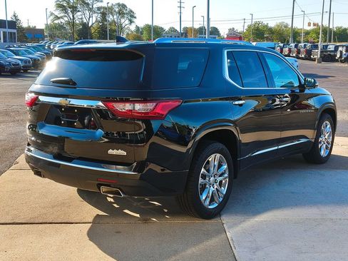 Used 2019 Chevrolet Traverse High Country w/ LPO, Floor Liner Package AWD/4WD image 5