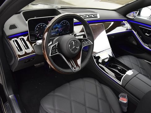New 2026 Mercedes-Benz Maybach S 580 4MATIC image 22