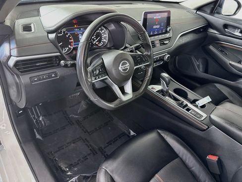 Used 2022 Nissan Altima 2.5 SR w/ Midnight Edition Package AWD/4WD image 23