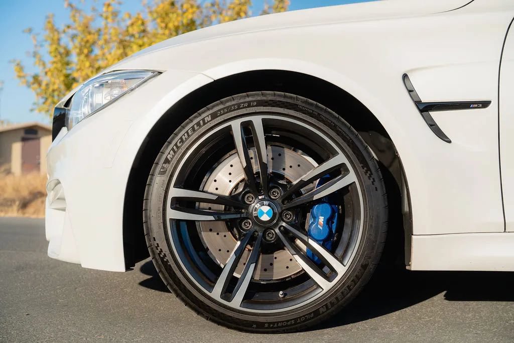 Used 2016 BMW M3 RWD image 21