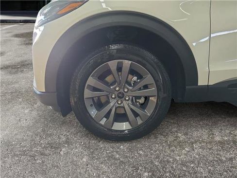 New 2026 Ford Explorer Active w/ Active Comfort Package image 14