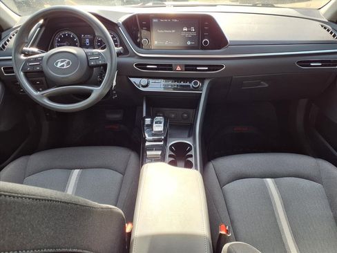 Used 2021 Hyundai Sonata SE image 9