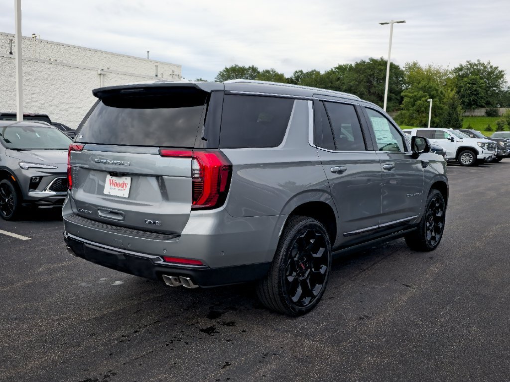 New 2026 GMC Yukon Denali Ultimate AWD/4WD image 9