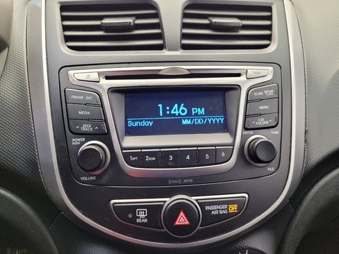 Used 2017 Hyundai Accent SE image 25