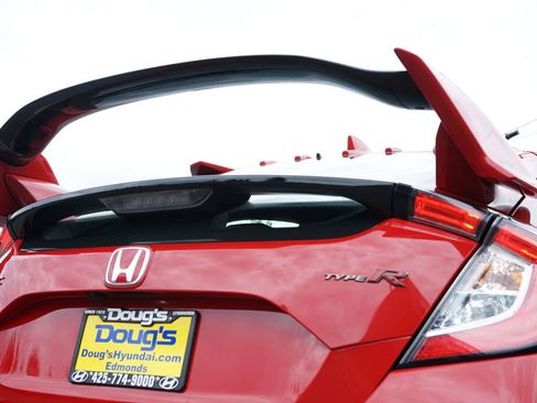 Used 2019 Honda Civic Type R image 16