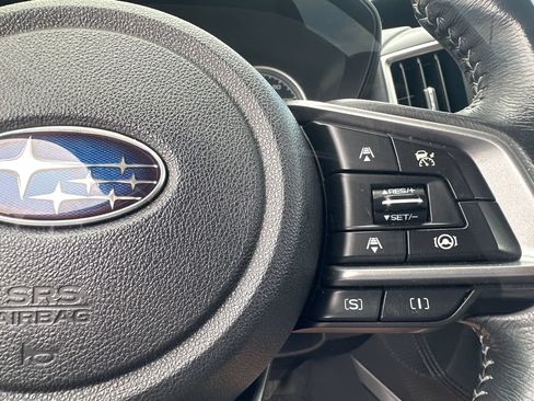 Used 2020 Subaru Forester Premium AWD/4WD image 30