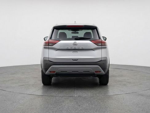 Used 2025 Nissan Rogue SV image 7