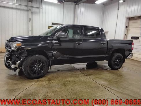 Used 2021 Toyota Tundra SR5 w/ SR5 Upgrade Package AWD/4WD image 2
