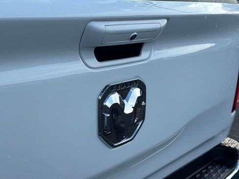 Used 2022 RAM 1500 Big Horn RWD image 12