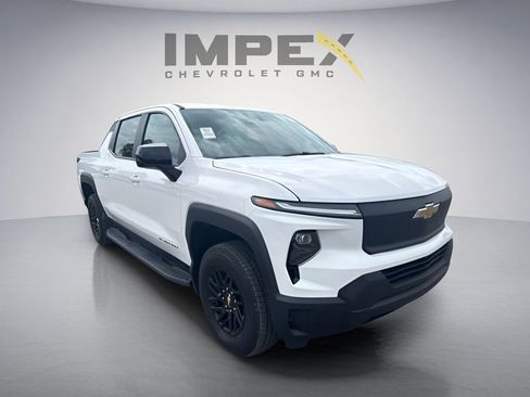 Used 2024 Chevrolet Silverado EV W/T AWD/4WD image 7