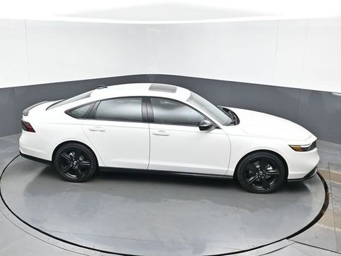 New 2026 Honda Accord Hybrid Sport-L image 40