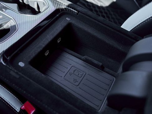 Used 2024 Lamborghini Urus Performante image 78