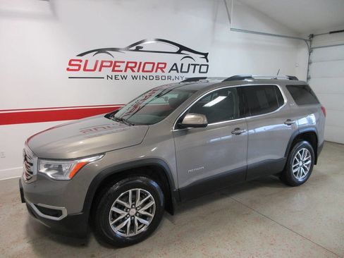 Used 2019 GMC Acadia SLE w/ Driver Alert Package I image 1