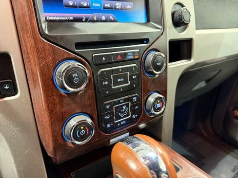 Used 2014 Ford F150 King Ranch w/ King Ranch Luxury Package image 20