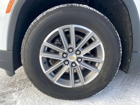 Used 2023 Chevrolet Traverse LT w/ LPO, Floor Liner Package image 21