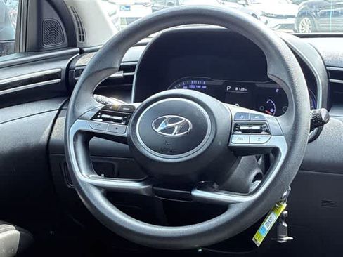 Used 2023 Hyundai Tucson SE FWD image 23