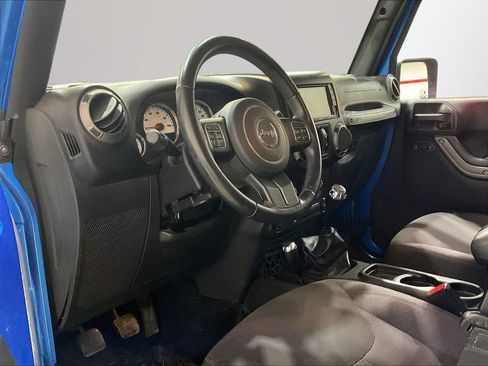 Used 2015 Jeep Wrangler Unlimited Sport w/ Power Convenience Group AWD/4WD image 14