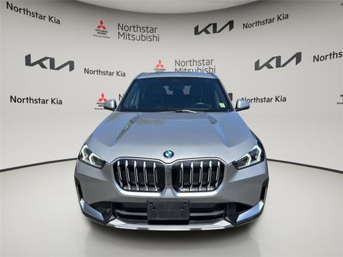 Used 2025 BMW X1 xDrive28i AWD/4WD image 9