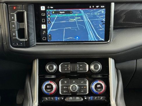 Used 2022 GMC Yukon Denali w/ Advanced Technology Package image 22