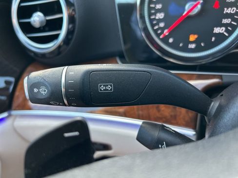 Used 2019 Mercedes-Benz E 300 w/ Premium 1 Package image 28