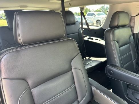 Certified 2016 GMC Yukon XL Denali w/ Open Road Package AWD/4WD image 27