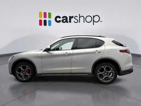 Used 2022 Alfa Romeo Stelvio Ti w/ Active Assist Plus Package image 2