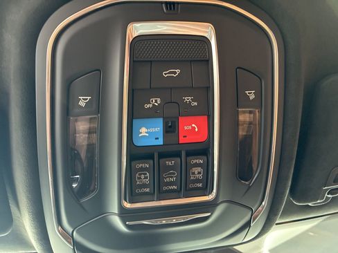 New 2026 Jeep Grand Cherokee L Summit w/ Obsidian Package image 34