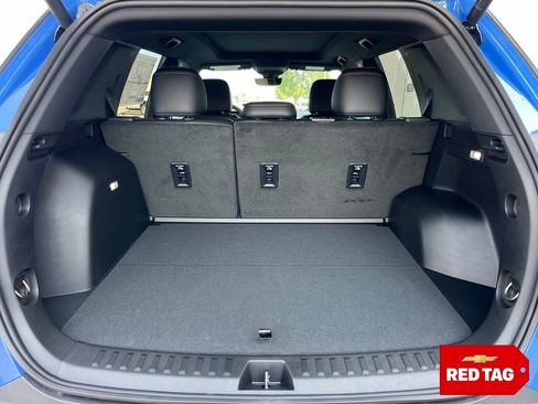 New 2026 Chevrolet Equinox ACTIV w/ Convenience Package III image 32