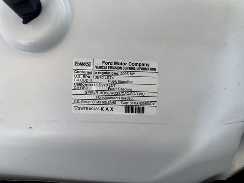 Used 2025 Ford F150 Raptor w/ Equipment Group 803A Raptor R AWD/4WD image 32