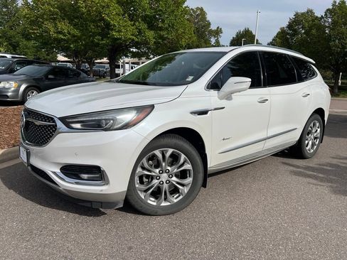 Used 2018 Buick Enclave Avenir w/ Trailering Package AWD/4WD image 2