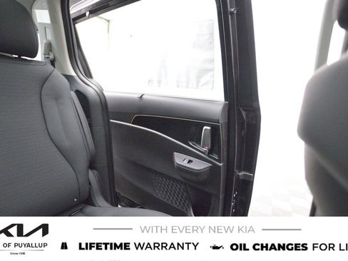 New 2026 Kia Carnival SX Prestige image 11