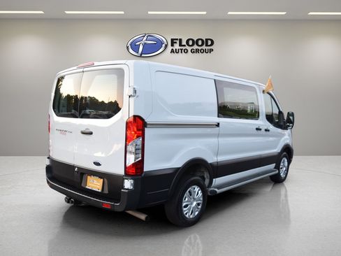 Used 2023 Ford Transit 250 Low Roof w/ Exterior Upgrade Package RWD image 4