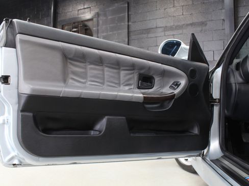 Used 1995 BMW M3 Coupe RWD image 45