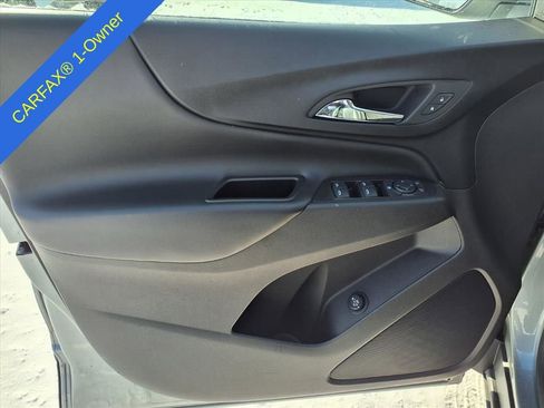 Used 2023 Chevrolet Equinox LT image 16