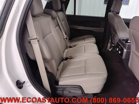 Used 2020 Ford Expedition XLT w/ Equipment Group 202A image 16
