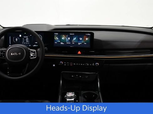 New 2026 Kia Carnival SX Prestige FWD image 8