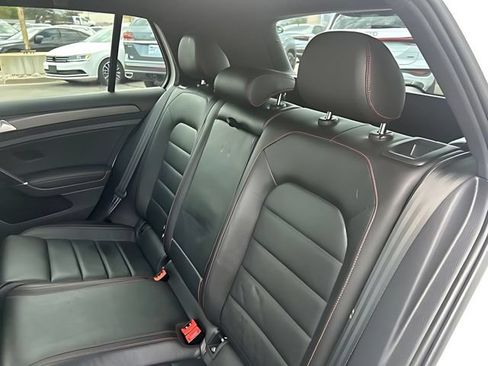 Used 2021 Volkswagen GTI SE FWD image 17