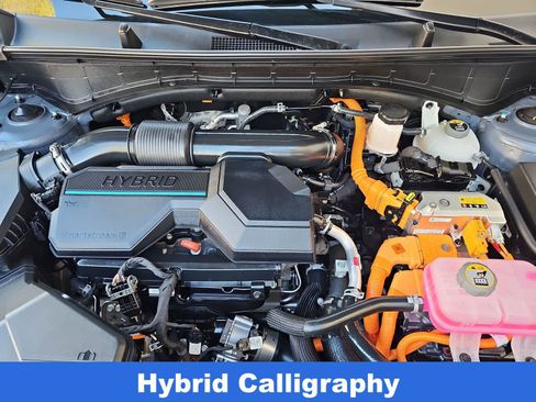 Used 2025 Hyundai Santa Fe Calligraphy FWD image 13