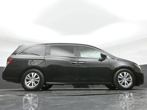 Used 2015 Honda Odyssey EX image 32