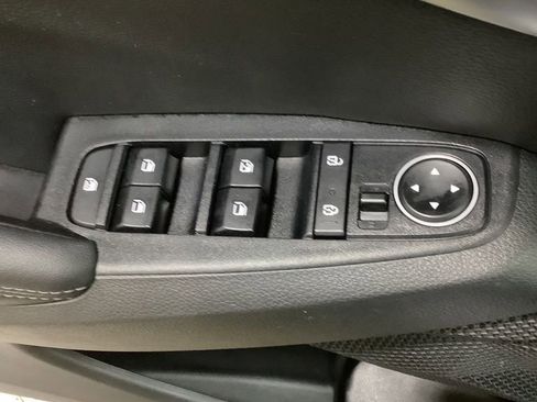 Used 2023 Kia Seltos SX w/ SX Sunroof Package image 21